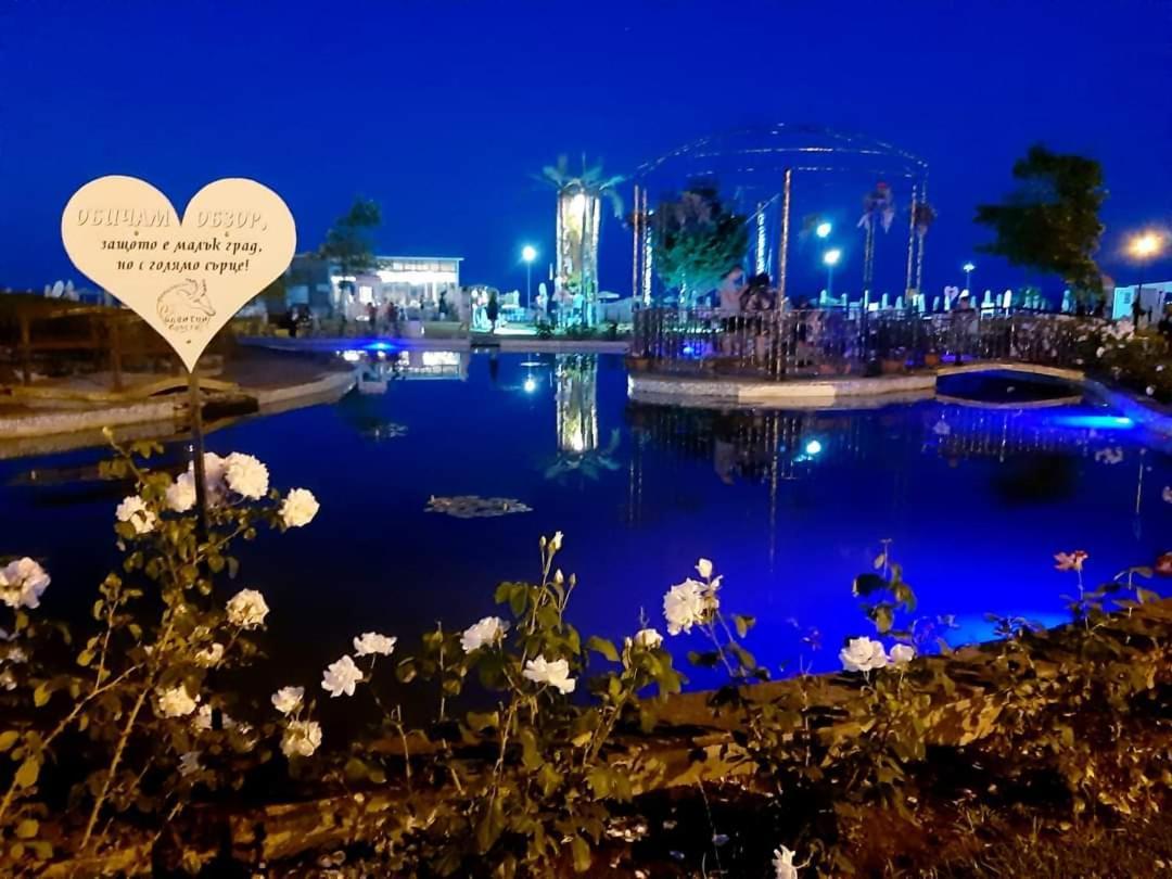 Raya Central Obzor Exterior foto